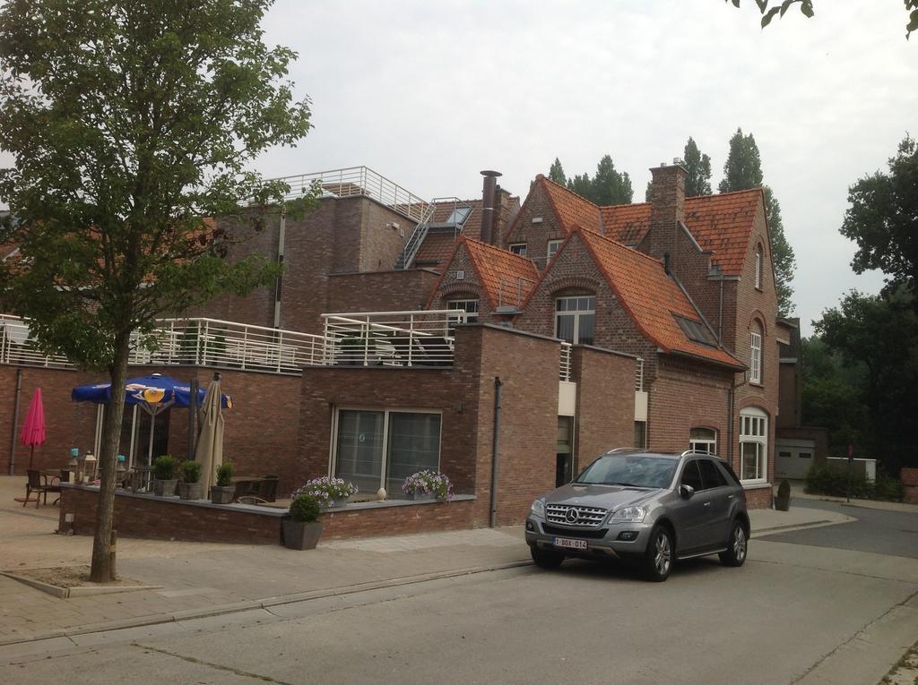 קמל Trilogie Appartementen & Gasterij מראה חיצוני תמונה